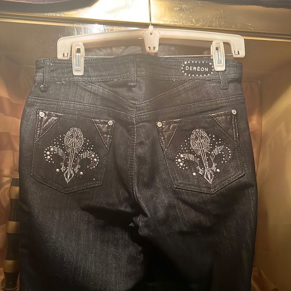 Dereon jeans